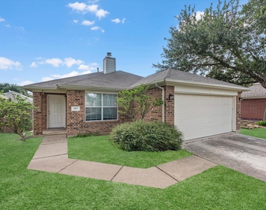 6002 Destiny Park Court - Photo Thumbnail 2
