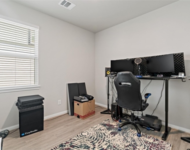 13770 Goldeye Drive - Photo Thumbnail 14