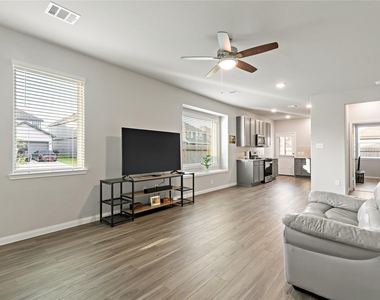 13770 Goldeye Drive - Photo Thumbnail 3