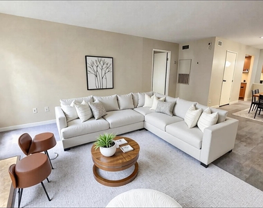 7400 Bellerive Drive - Photo Thumbnail 1
