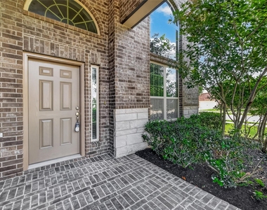 23935 Via Fiore Drive - Photo Thumbnail 4
