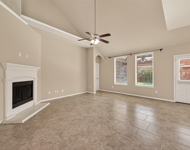 23935 Via Fiore Drive - Photo Thumbnail 10