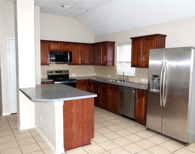 2705 Hewn Rock Way - Photo Thumbnail 15