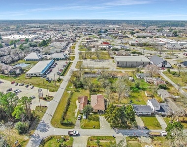 308 Lawrence Street - Photo Thumbnail 21