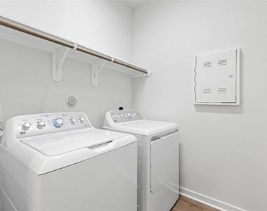 3019 Dovedale Street - Photo Thumbnail 21