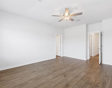 3019 Dovedale Street - Photo Thumbnail 16