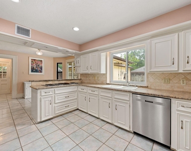 12914 Ivyforest Drive - Photo Thumbnail 14