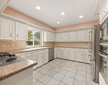 12914 Ivyforest Drive - Photo Thumbnail 13