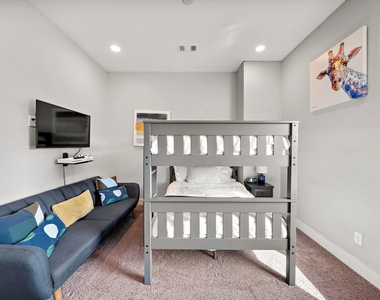 4309 Marina Street - Photo Thumbnail 15