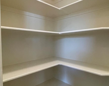 1315 Whispering Pines Drive - Photo Thumbnail 11
