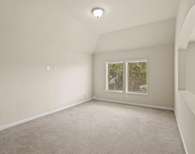 15006 Aster Petal Court - Photo Thumbnail 13