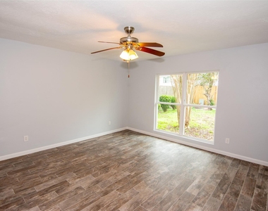 2302 Cades Cove Drive - Photo Thumbnail 8