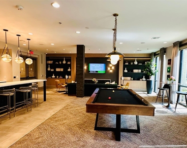 3003 Summer Street - Photo Thumbnail 30