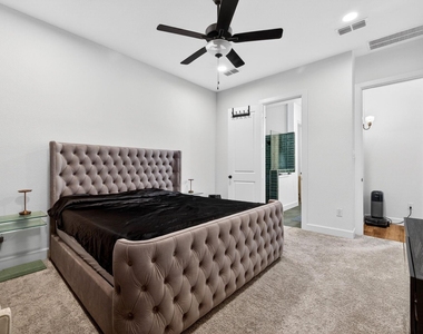 1514 Park Path Drive - Photo Thumbnail 18