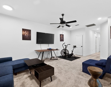 1514 Park Path Drive - Photo Thumbnail 29