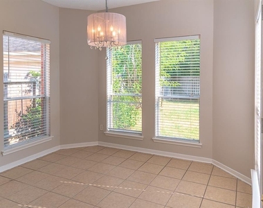 15411 Seminole Canyon Drive - Photo Thumbnail 18