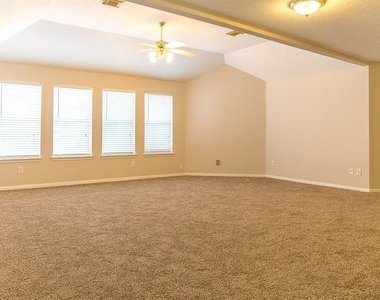 15411 Seminole Canyon Drive - Photo Thumbnail 27