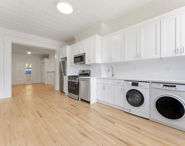 163 Bedford Avenue - Photo Thumbnail 11