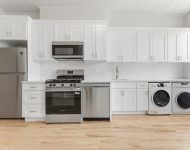 163 Bedford Avenue - Photo Thumbnail 10