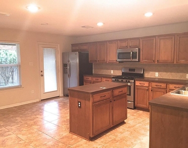 174 Fairwind Trail Drive - Photo Thumbnail 4