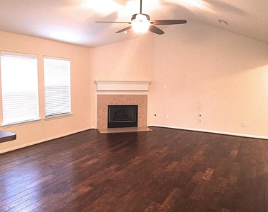 174 Fairwind Trail Drive - Photo Thumbnail 3
