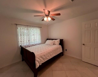 5 Deerfoot Court - Photo Thumbnail 16