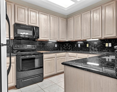 14420 Walters Road - Photo Thumbnail 4
