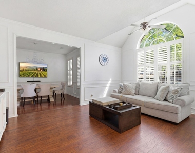 26 E Sterling Pond Circle - Photo Thumbnail 6