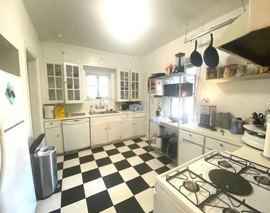 4802 La Branch Street - Photo Thumbnail 8