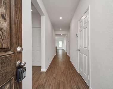 10326 Mount Winchell Drive - Photo Thumbnail 7