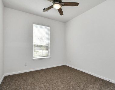 10326 Mount Winchell Drive - Photo Thumbnail 32