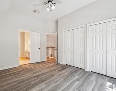 2715 Oakland Drive - Photo Thumbnail 26