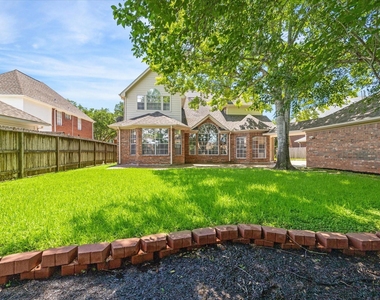2715 Oakland Drive - Photo Thumbnail 32