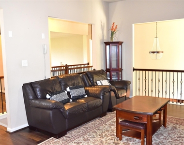 5106 Autumn Rose Lane - Photo Thumbnail 21