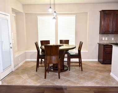 5106 Autumn Rose Lane - Photo Thumbnail 6