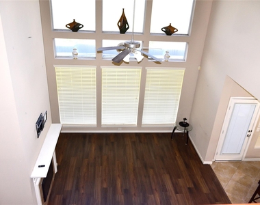 5106 Autumn Rose Lane - Photo Thumbnail 18