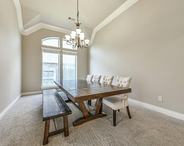 10323 Belvamera Road - Photo Thumbnail 10