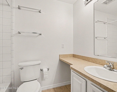 255 W Towne Place - Photo Thumbnail 12