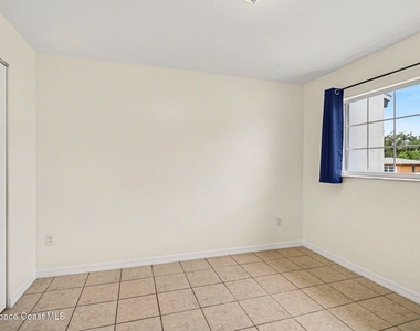 255 W Towne Place - Photo Thumbnail 7