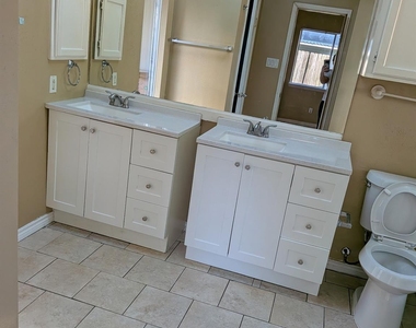 6826 Heather Hollow Drive - Photo Thumbnail 19