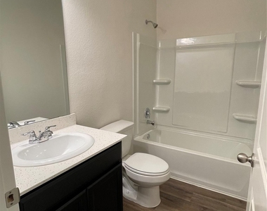 10084 Pappas Drive - Photo Thumbnail 16
