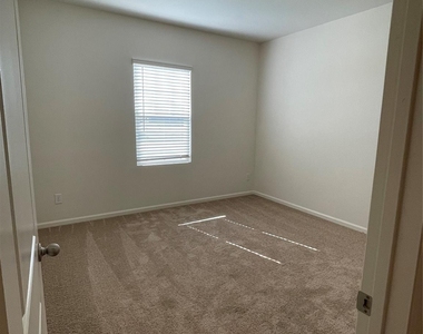 10084 Pappas Drive - Photo Thumbnail 13