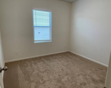 10084 Pappas Drive - Photo Thumbnail 15