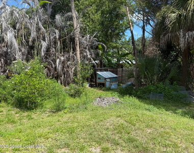 321 Sagamore Street - Photo Thumbnail 9