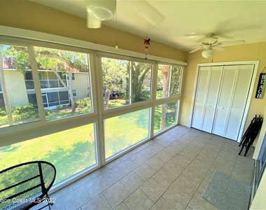 141 Aquarius Way - Photo Thumbnail 11