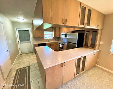 141 Aquarius Way - Photo Thumbnail 1