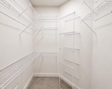 1340 W Gray Street - Photo Thumbnail 8