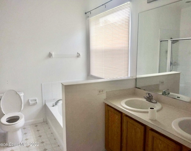 1387 Ginza Road Nw - Photo Thumbnail 9