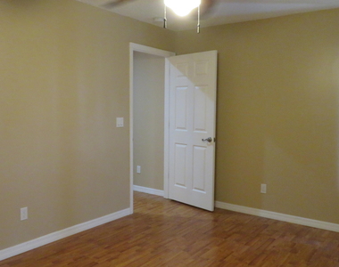 2321 Mantilla Avenue Se - Photo Thumbnail 12