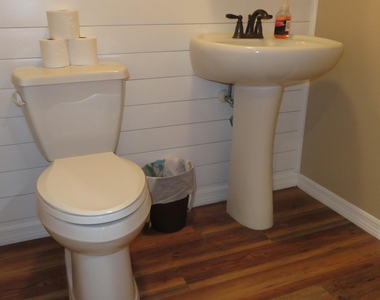 2321 Mantilla Avenue Se - Photo Thumbnail 13